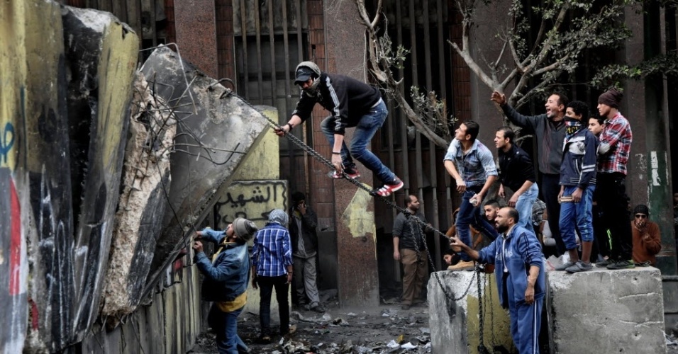 Mobilizações se aprofundam debilitam ainda mais o governo de Mursi