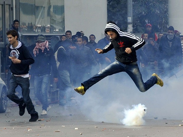 Crise política e mobilização de massas no berço da primavera árabe