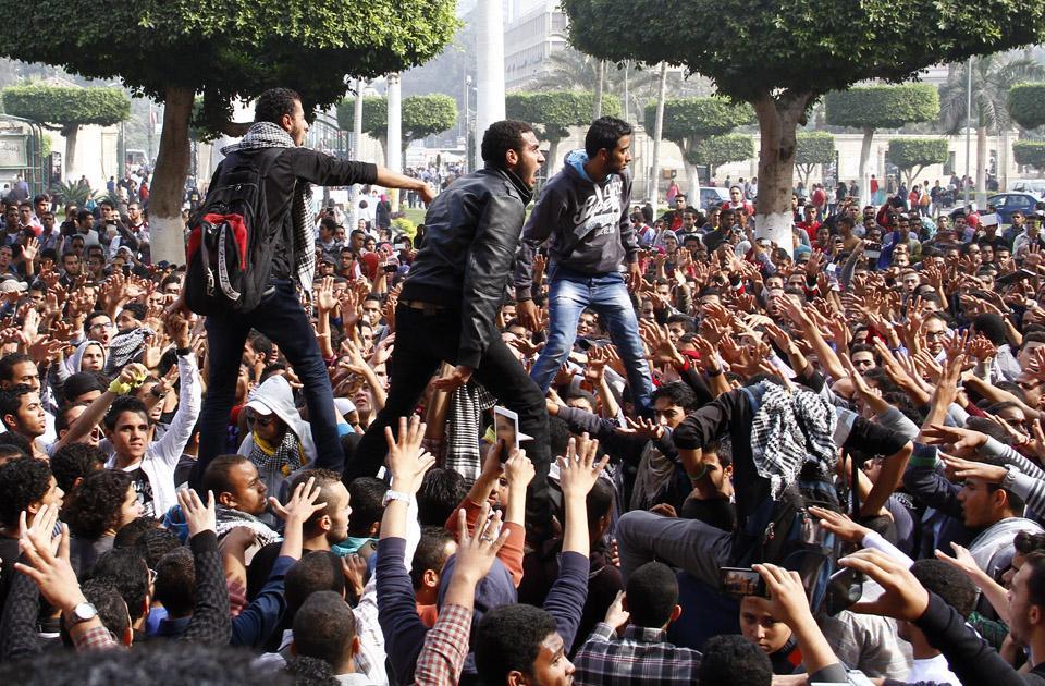 Egito: as mobilizações desafiam a repressão do governo