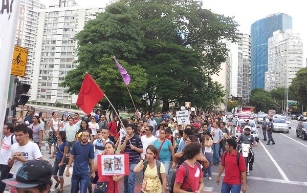 Video: Ato dos professores estaduais de São Paulo