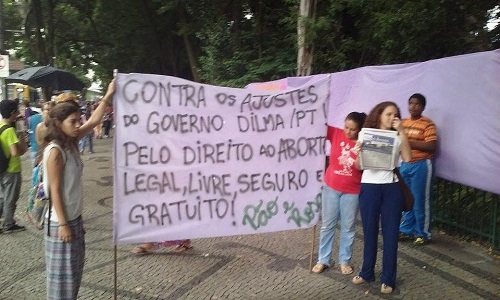 Em Minas Gerais, façamos também como as professoras do Paraná!