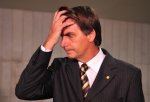 Bolsonaro deveria estar preso por incitar a violência contra as mulheres