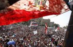 A repressão brutal deixa centenas de mortos no Cairo